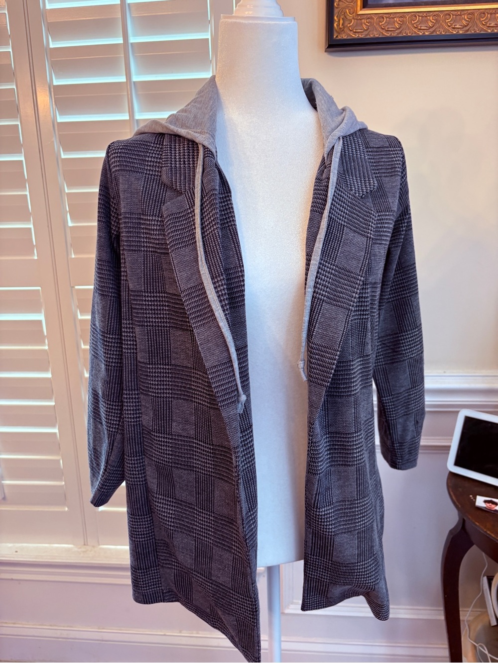 Almost Famous Gray Plaid Hooded Coatigan